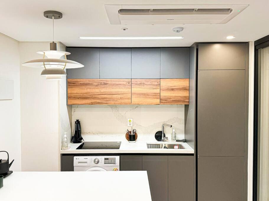 Goodfellow Seocho Gangnam Arts Center Apartment *